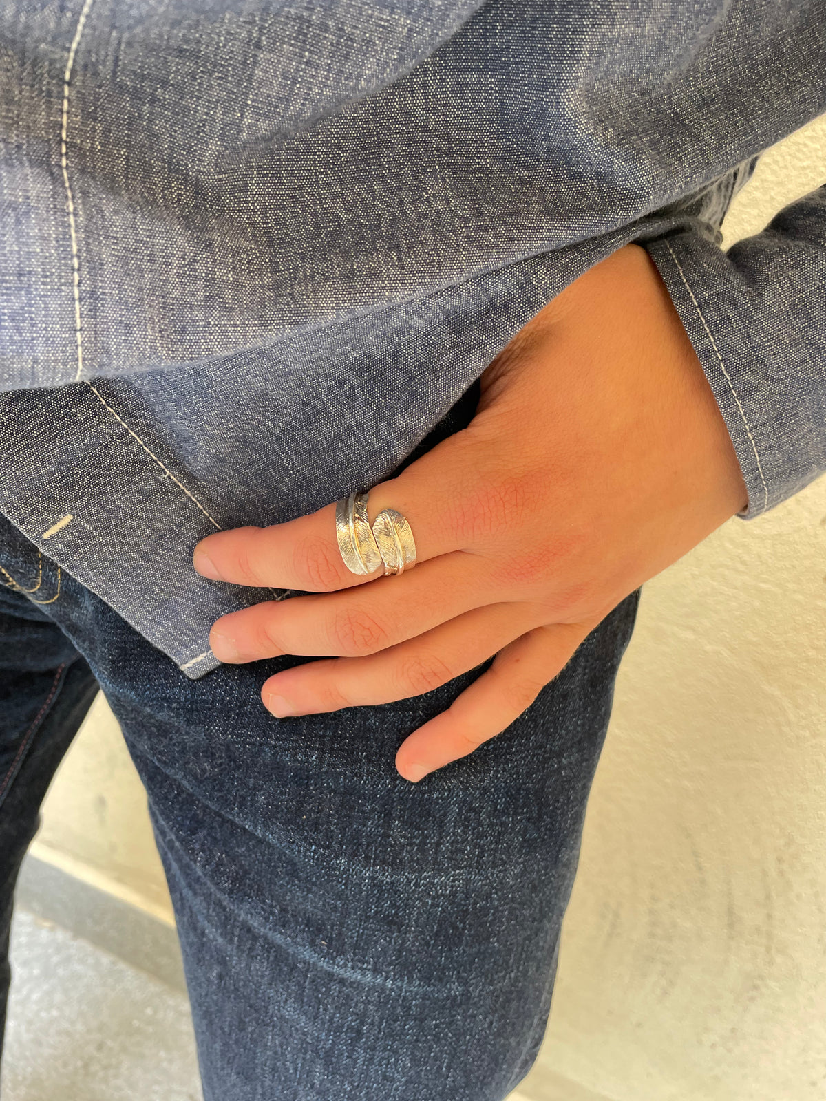 First Arrow's Double Feather Ring R-156
