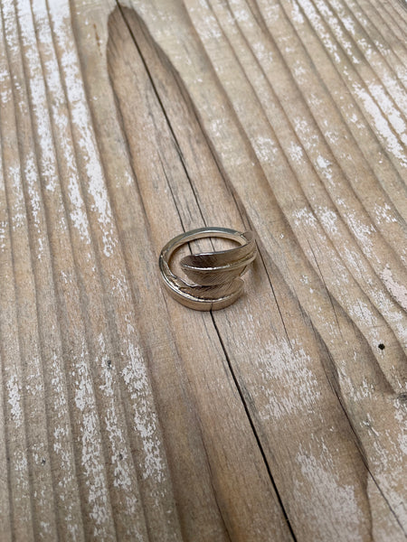 First Arrow's Double Feather Ring R-156