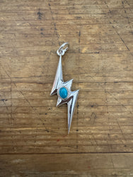 First Arrow’s Lightning Pendant (L) with Turquoise – P-838