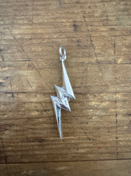 First Arrow’s Lightning Pendant (L) with Turquoise – P-838
