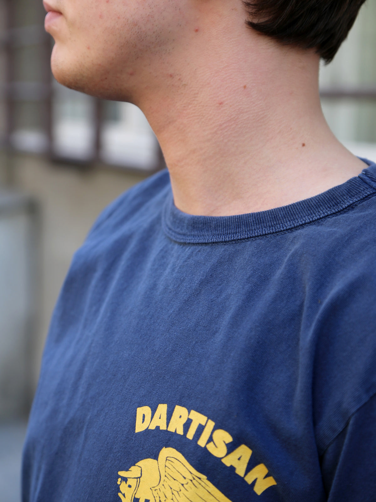 Studio d'Artisan "Pigment Print T-Shirt" – Navy (8163B)