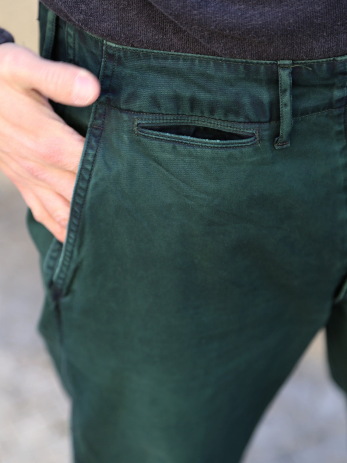 Studio d'Artisan Indigo Veil Chino Trousers – Indigo Green (1923)