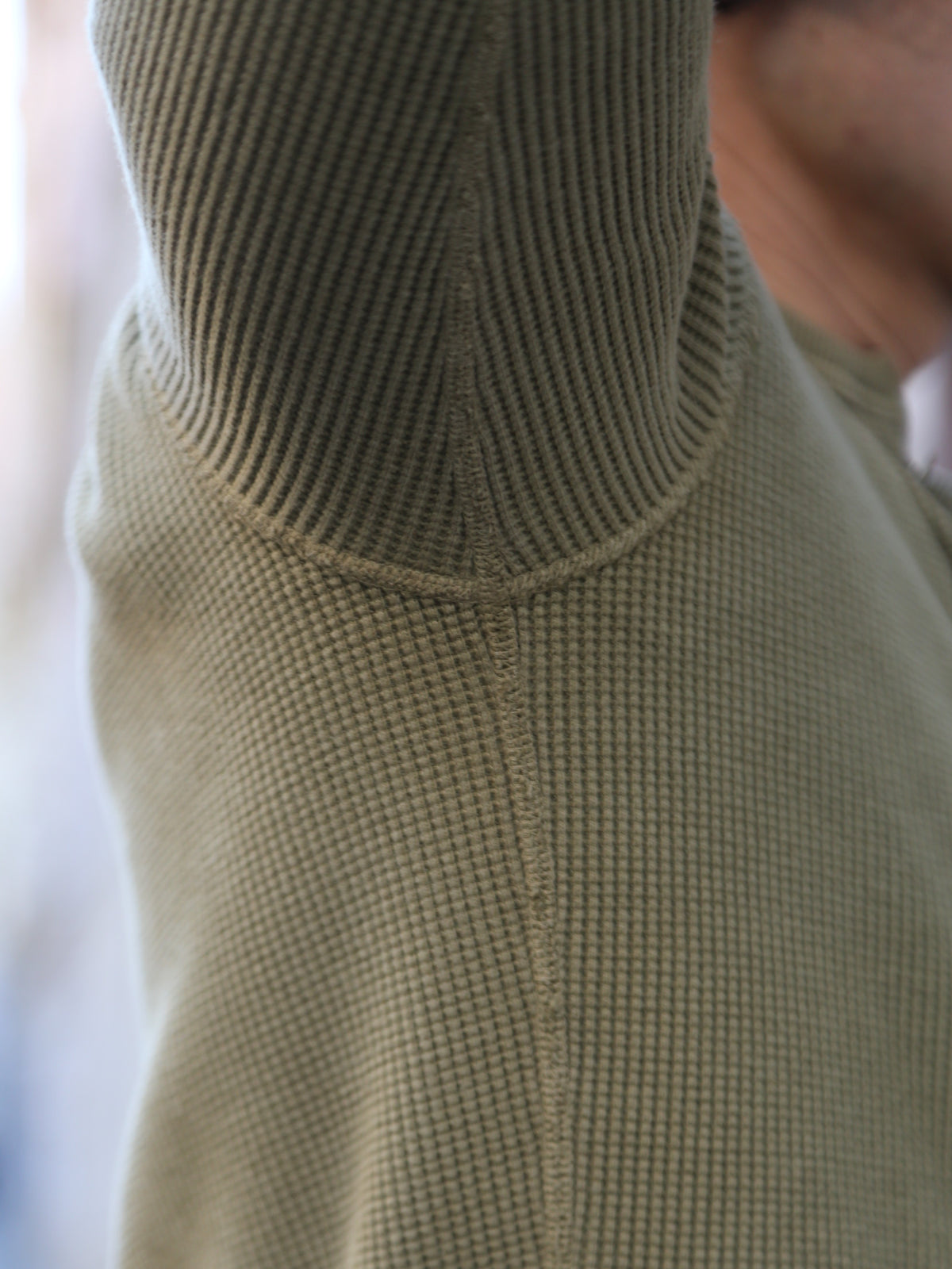 Studio d'Artisan Thermal Henley – Olive (9937)