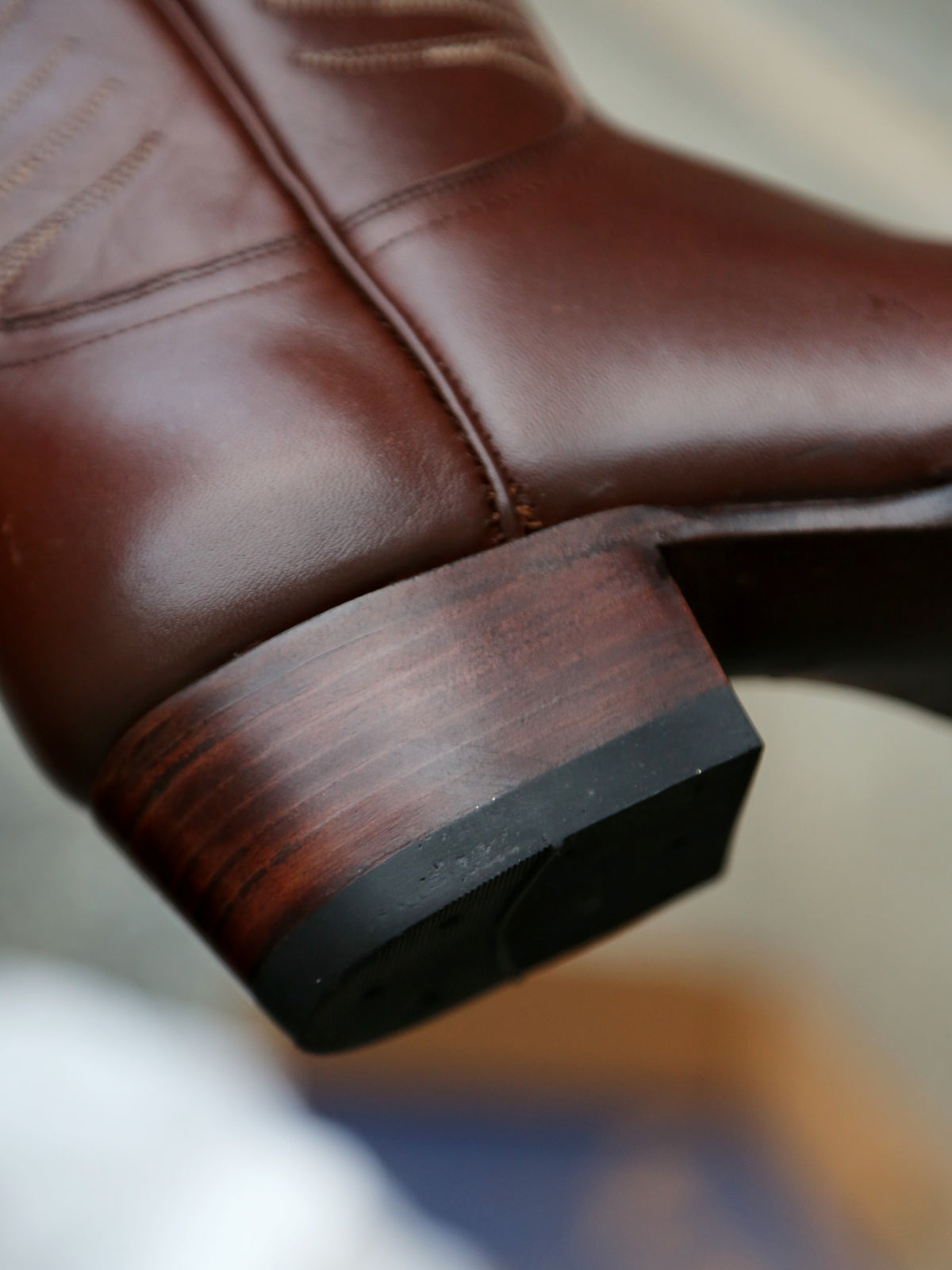 Unmarked Durango Boots V2 – Brown (for Woman)