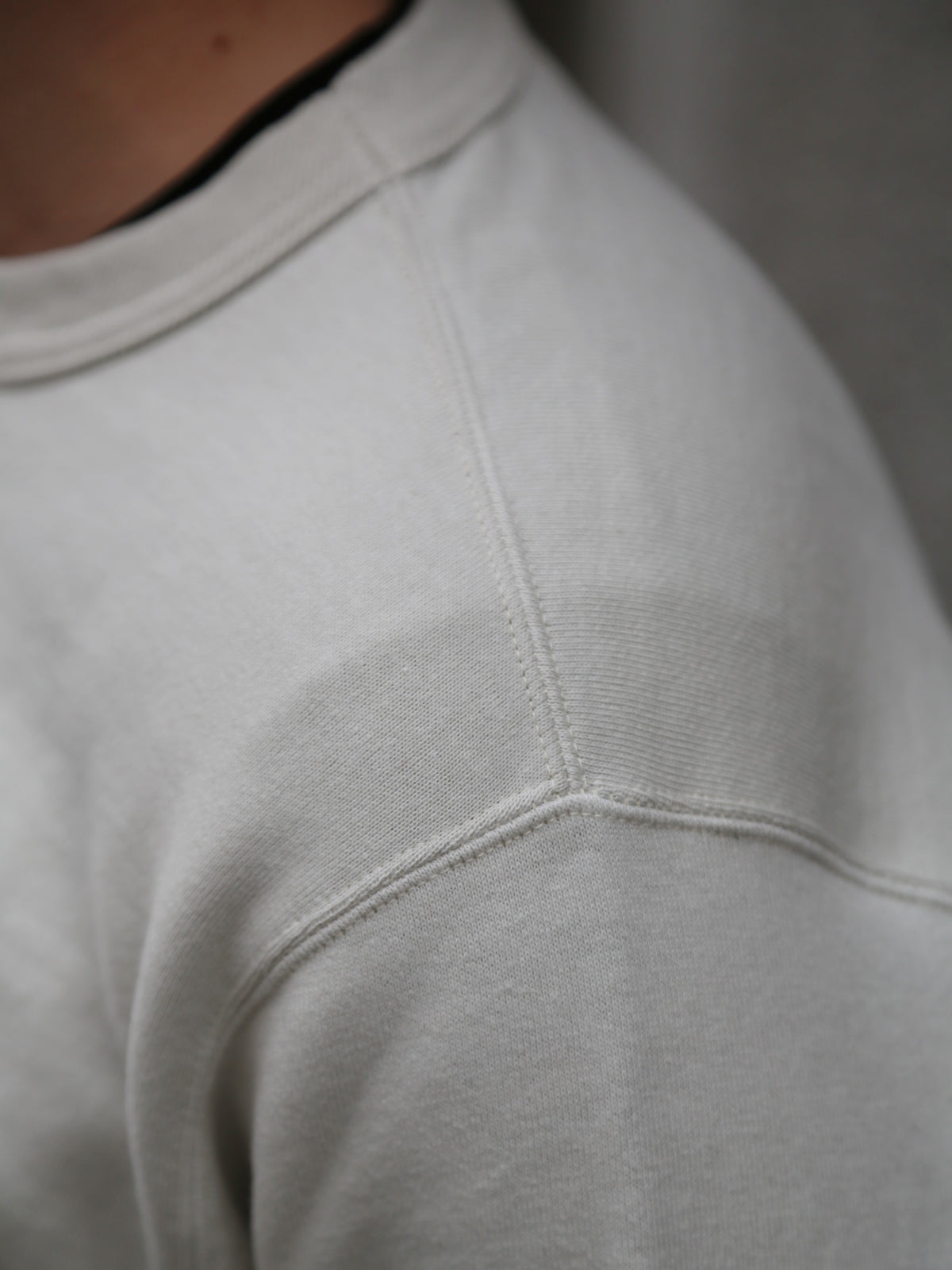 The Real McCOY's Military Print Sweatshirt US Army Air Force, Hill Field – Milk (MC25123-011)