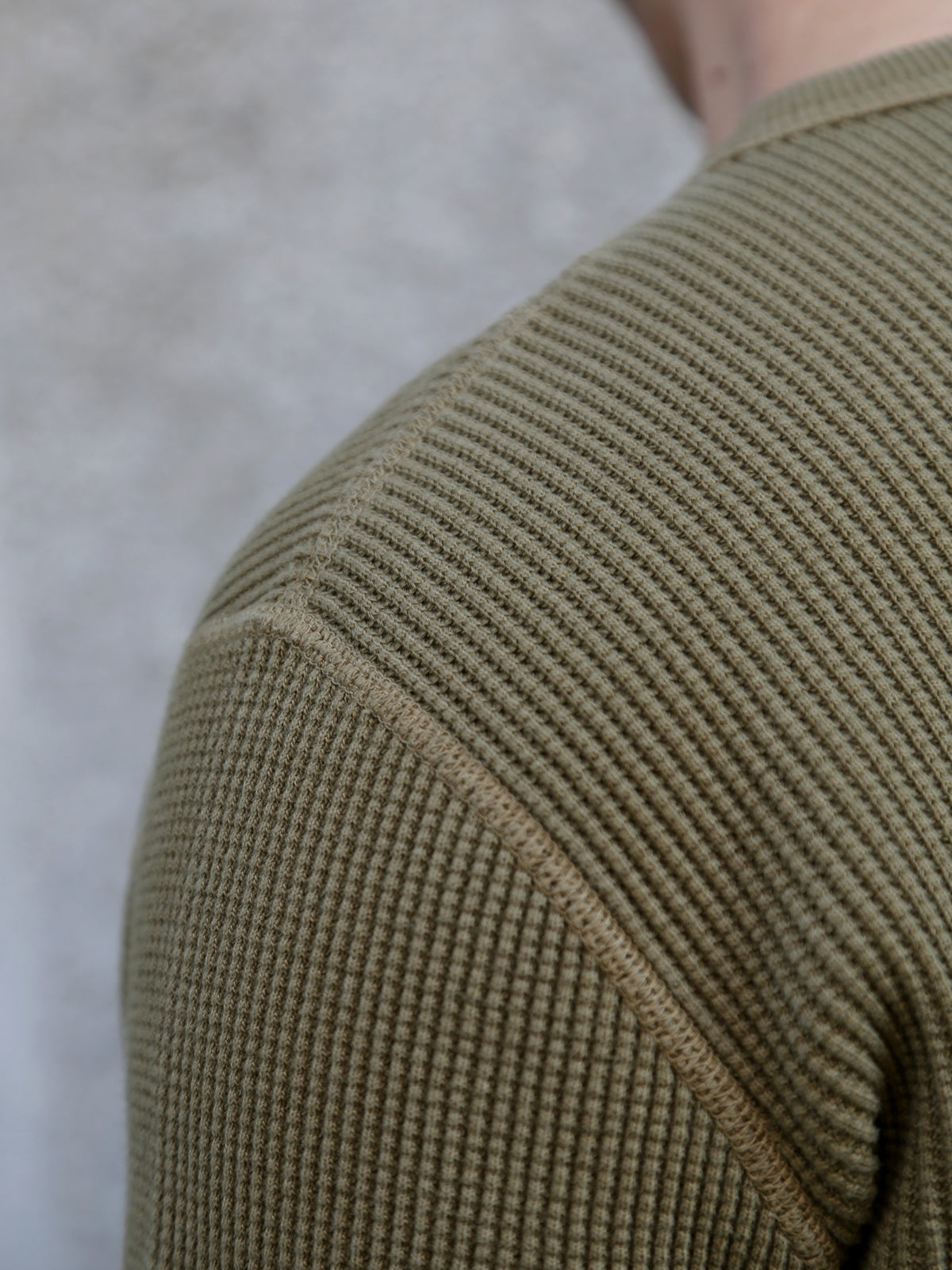 Studio d'Artisan Thermal Long Sleeve Tee – Khaki (9936)