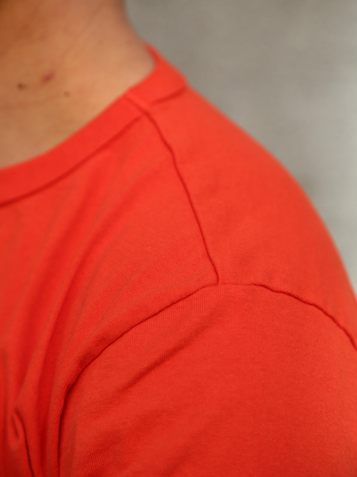 Studio d'Artisan USA Cotton Skate Print Tee – Red (8210B)