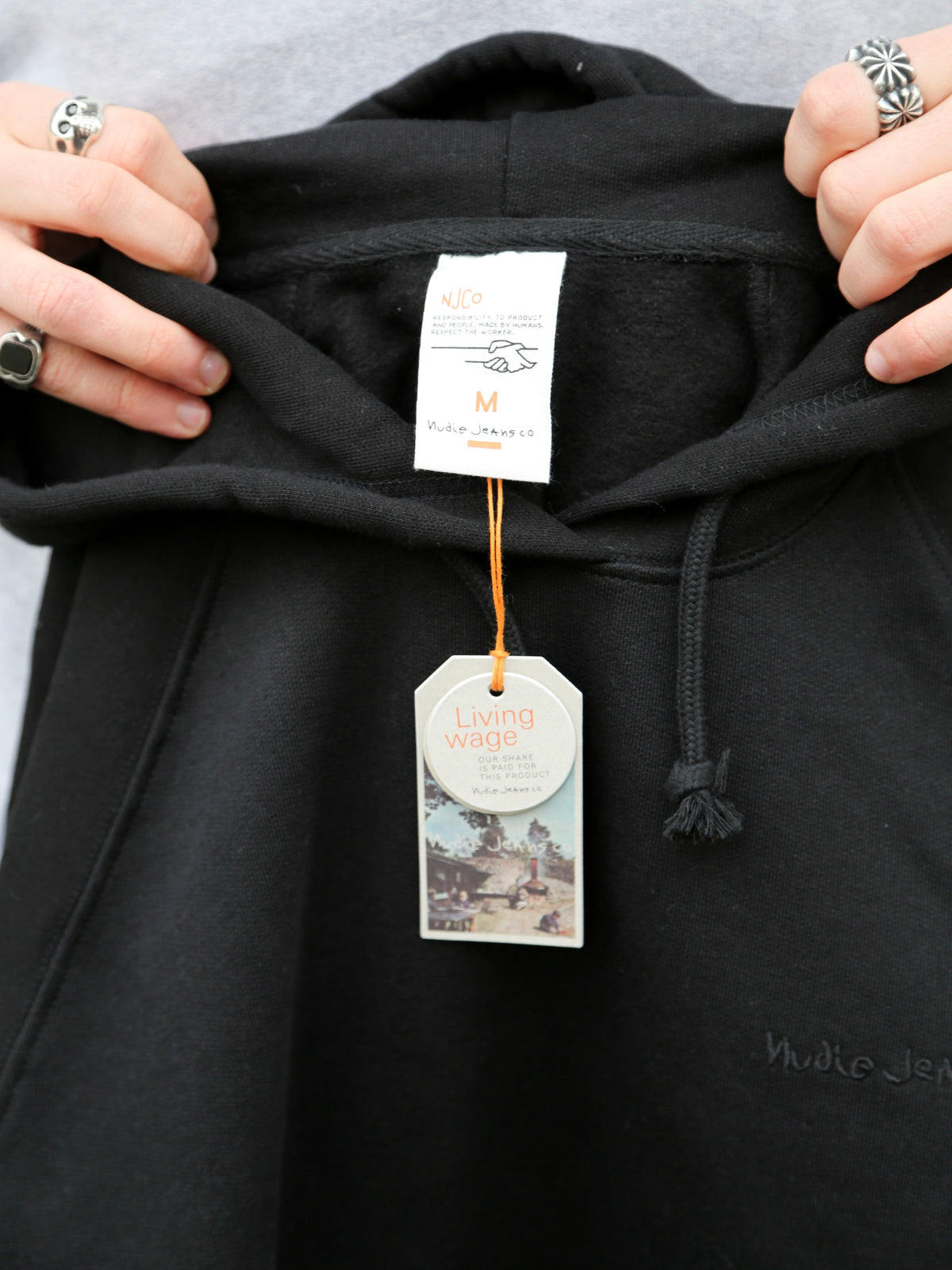 Nudie Jeans Gunde Logo Hoodie – Black (150600)