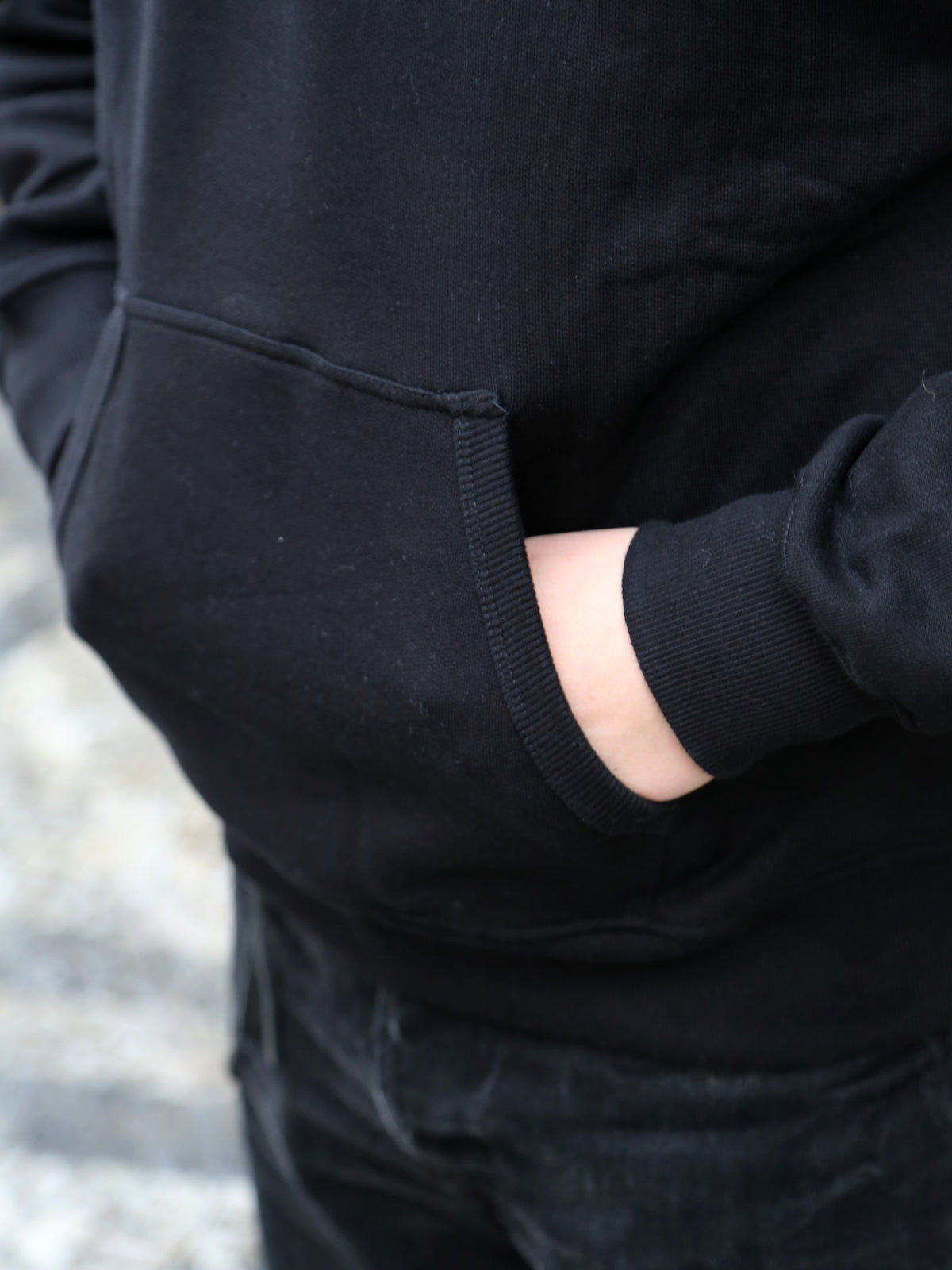 Nudie Jeans Gunde Logo Hoodie – Black (150600)