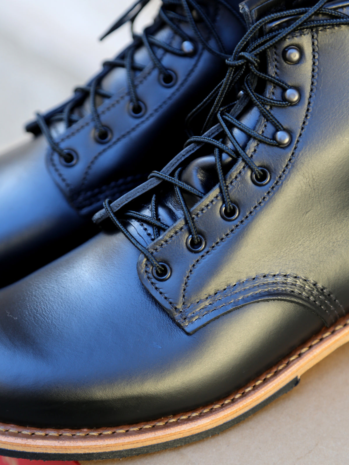 Red Wing Beckman – Black Excalibur Leather (9423)