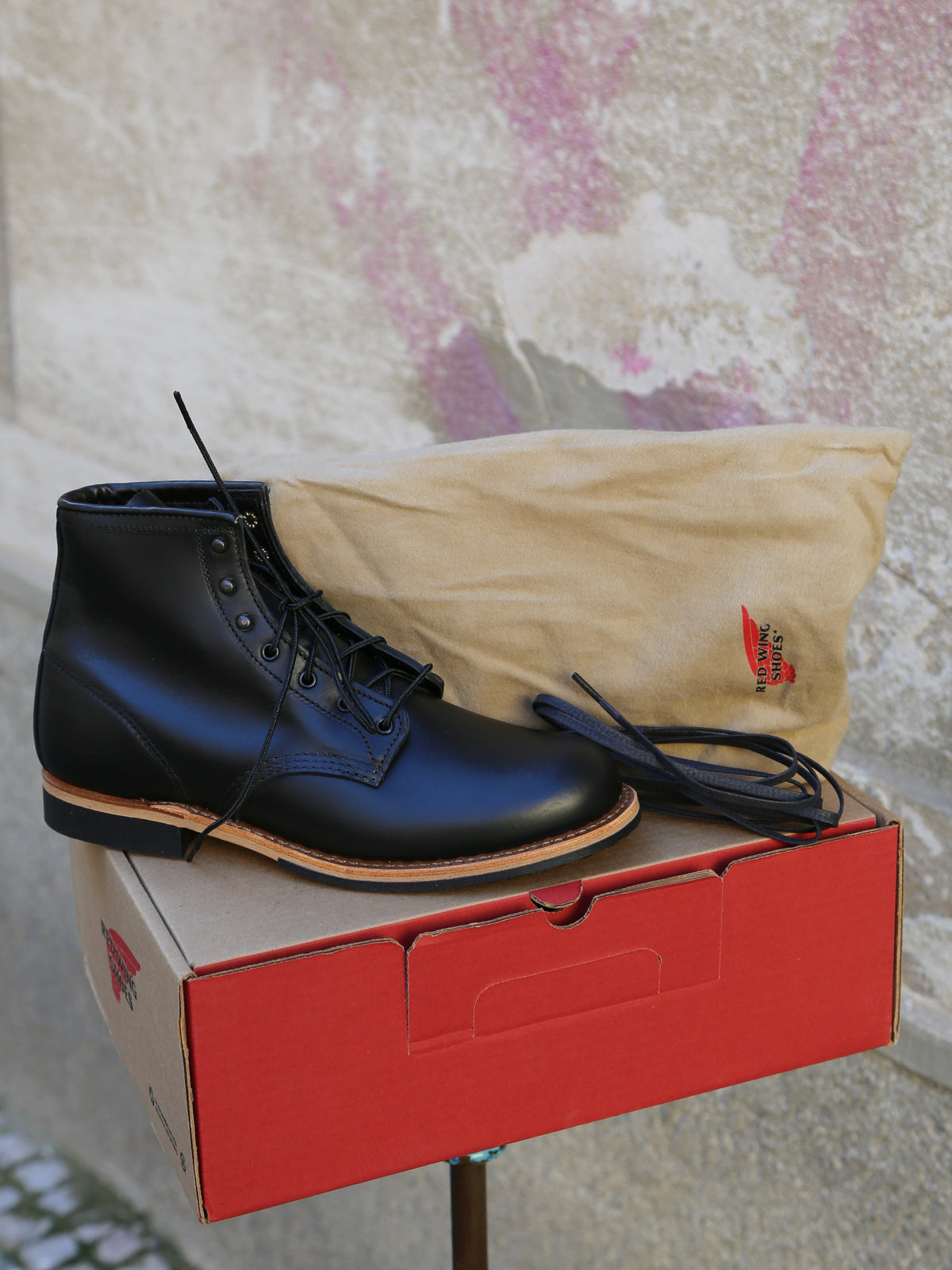 Red Wing Beckman – Black Excalibur Leather (9423)