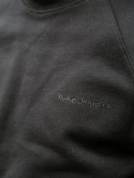 Nudie Jeans Palle Logo Sweatshirt – Black (150598)