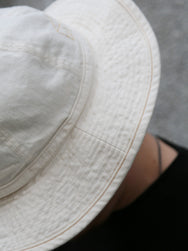 Indigofera 10oz ‘Haisy Mae’ Denim Bucket Hat – Ecru (1280-064-20)