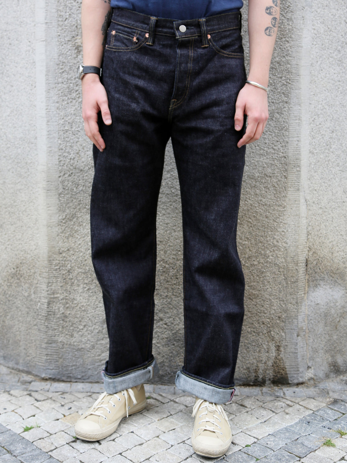 Momotaro 15.7oz #100 Classic Straight Jeans – Black (MMJB0101)