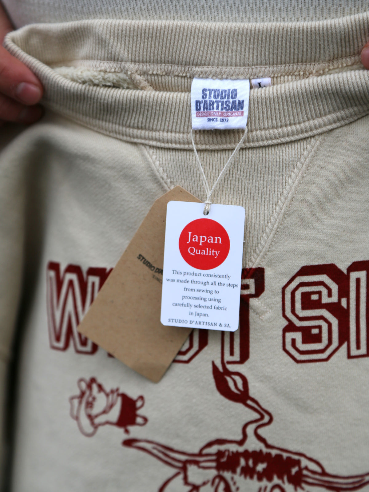 Studio D'Artsian Printed Sweatshirt West Side – Ivory (8193A)