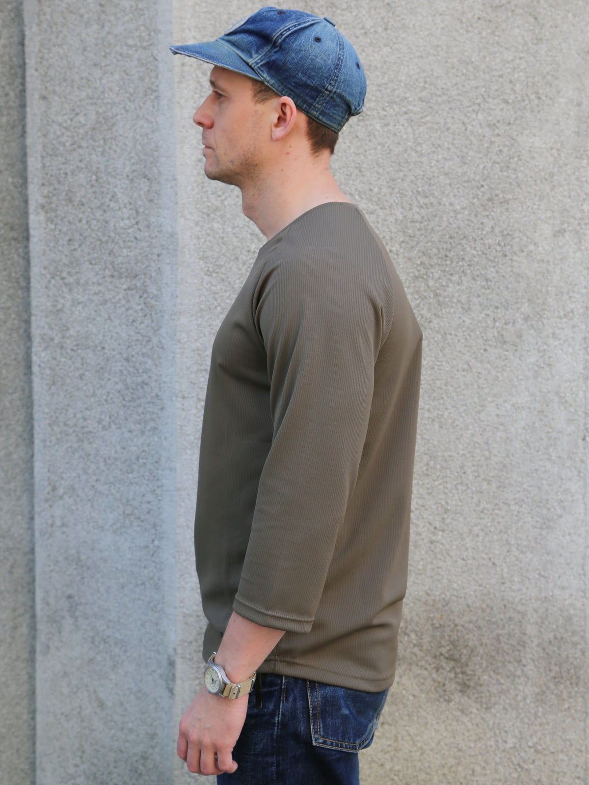 Black Sign High Spec U-Neck Sportswear – Silky Olive (BSSN-21305)