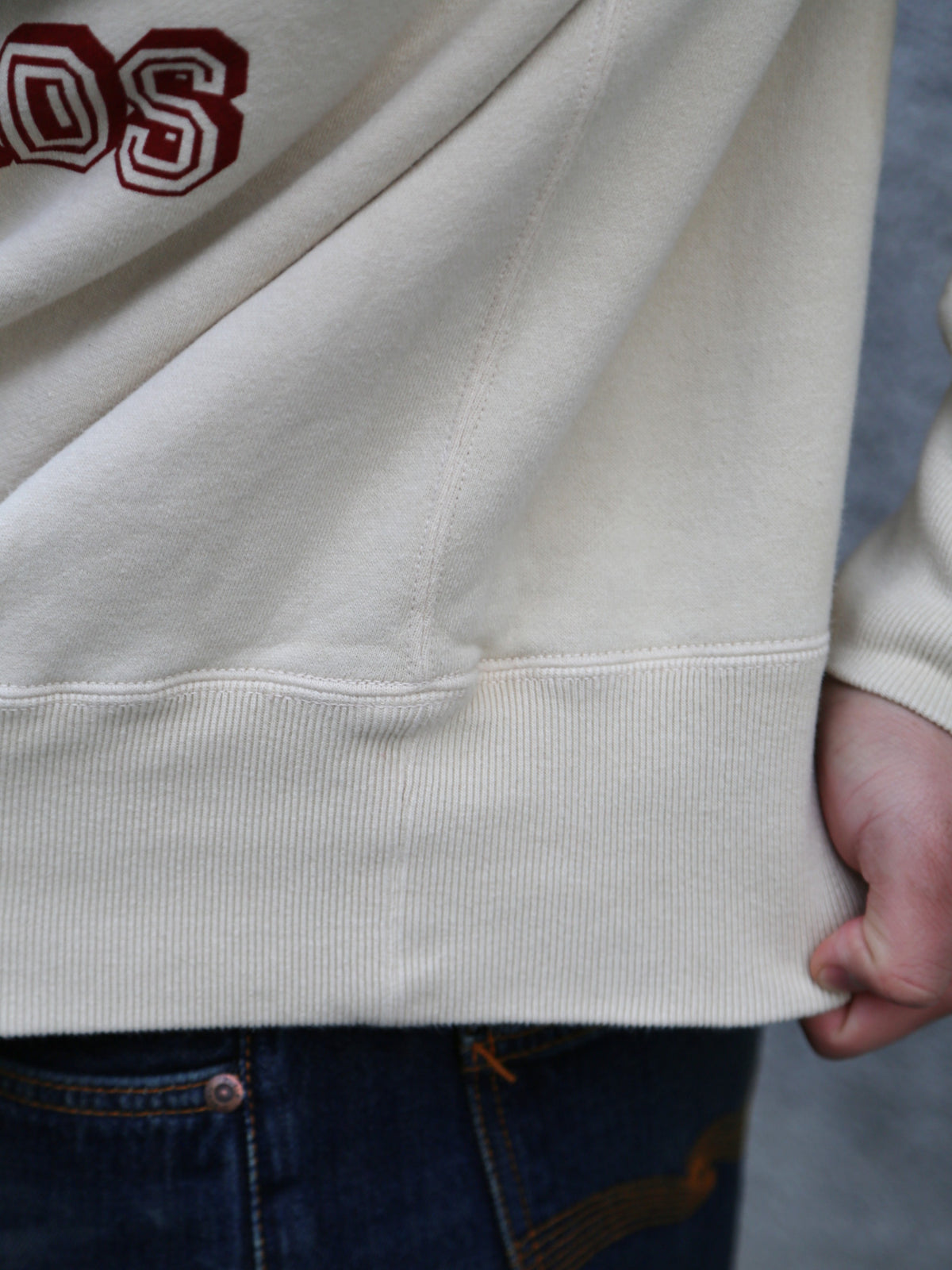 Studio D'Artsian Printed Sweatshirt West Side – Ivory (8193A)