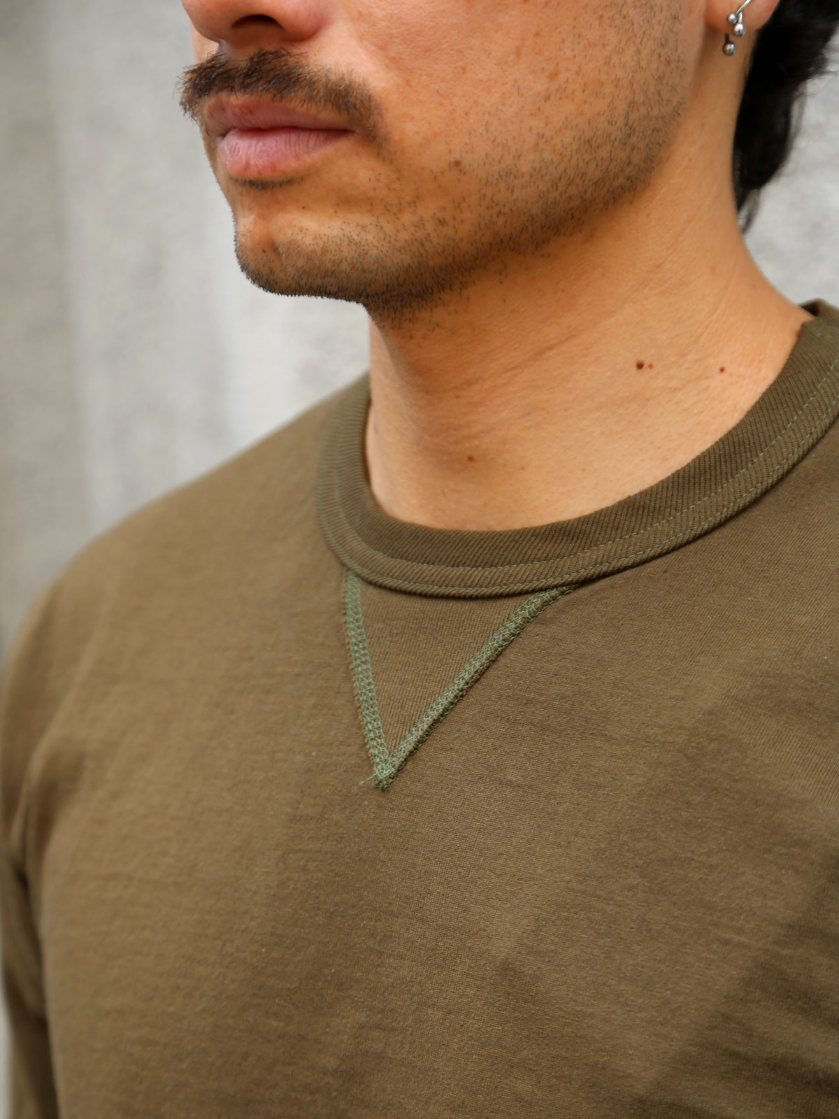The Real McCoy's Gusset Tee – Olive (MC23020-150)