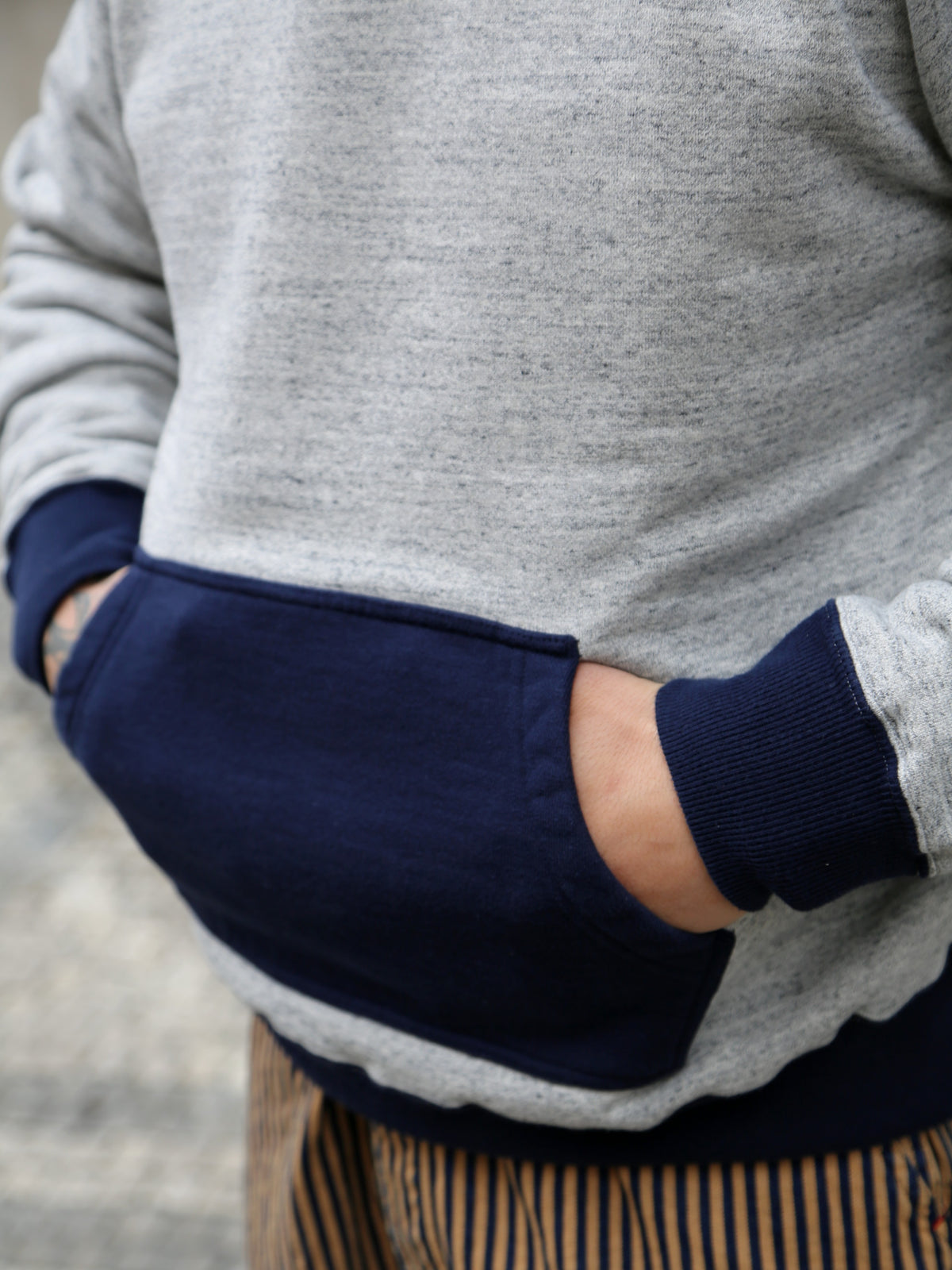 Whitesville Two Tone Attached Hood Sweatshirt – Grey/Blue (WV69642-128)