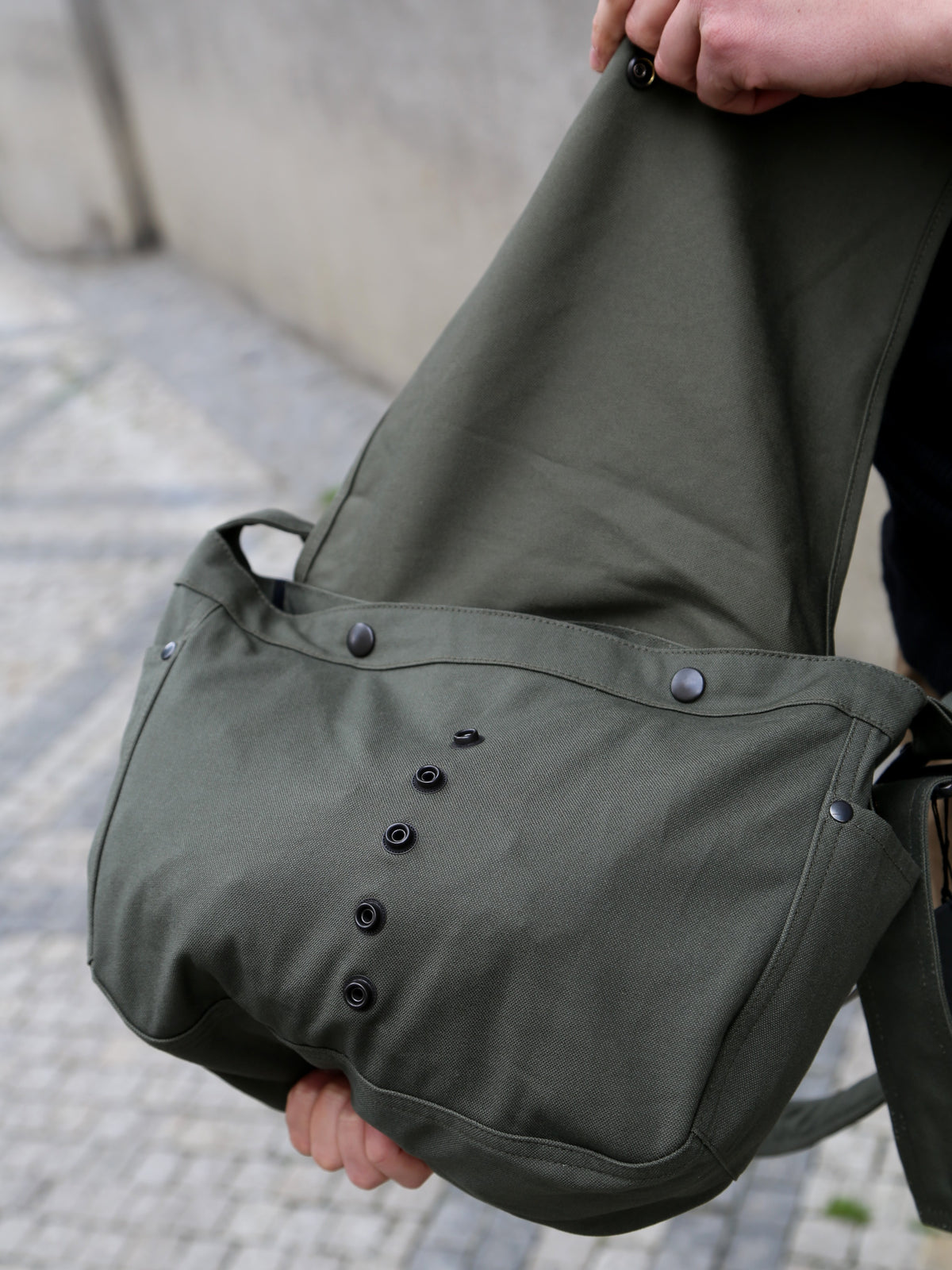 Black Sign Chronicle Bag – Field Green (BSSA-26601)