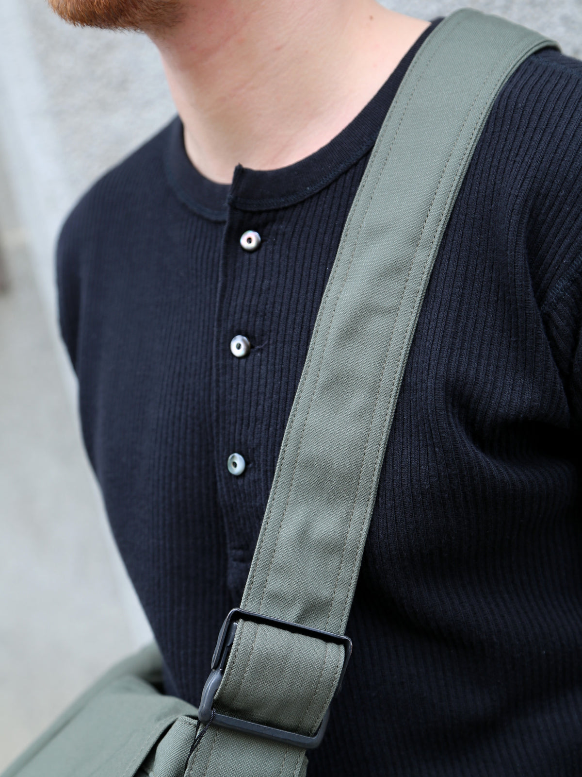 Black Sign Chronicle Bag – Field Green (BSSA-26601)