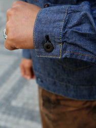 Black Sign 5.5oz Selvage Chambray Pleats Jacket – Indigo Chambray (BSSJ-26407)
