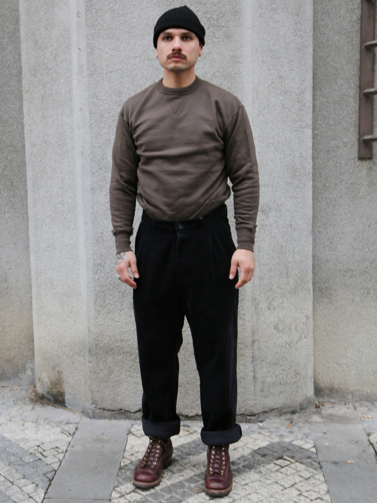 Hansen Garments Sune Classic Pleated Trousers – Dusty Black (30-35-2)