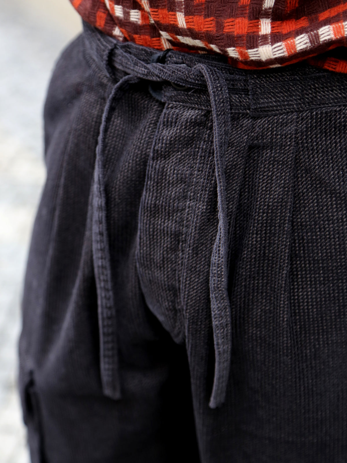 Black Sign Ripple Cord Field Trousers – Charcoal Black (BSFP-25510)