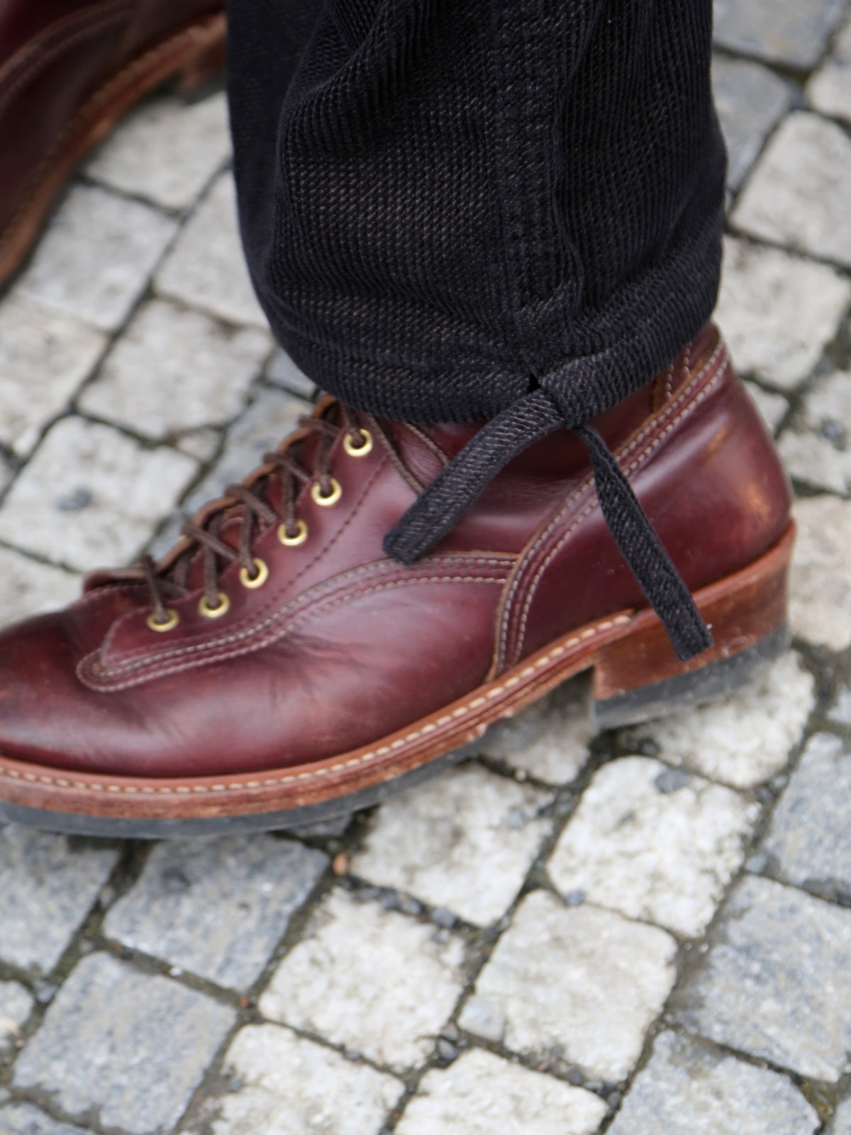 Black Sign Ripple Cord Field Trousers – Charcoal Black (BSFP-25510)