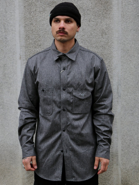 The Real McCOY's 8HU Cigarette Pocket Mock-Twist Chambray Work Shirt – Black (MS25109-030)