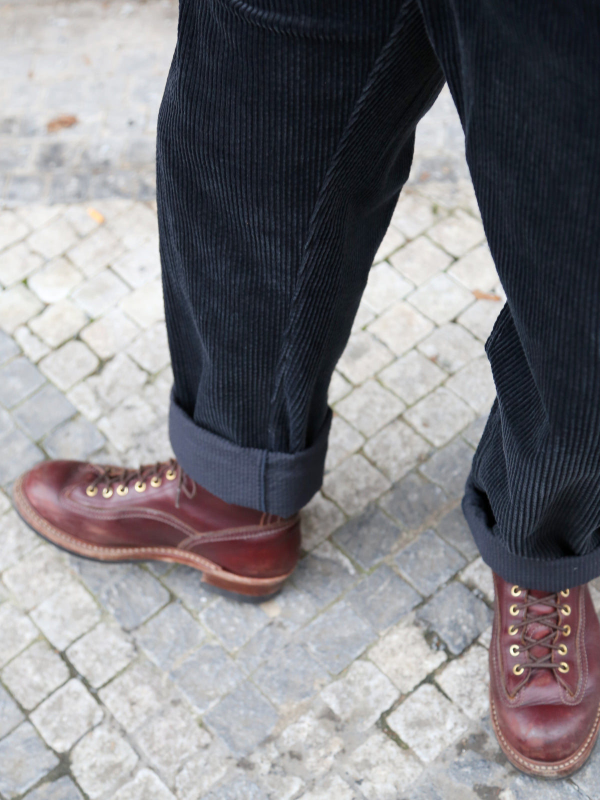 Hansen Garments Sune Classic Pleated Trousers – Dusty Black (30-35-2)