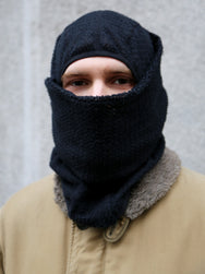 Tilak Alpha Neckwarmer – Black