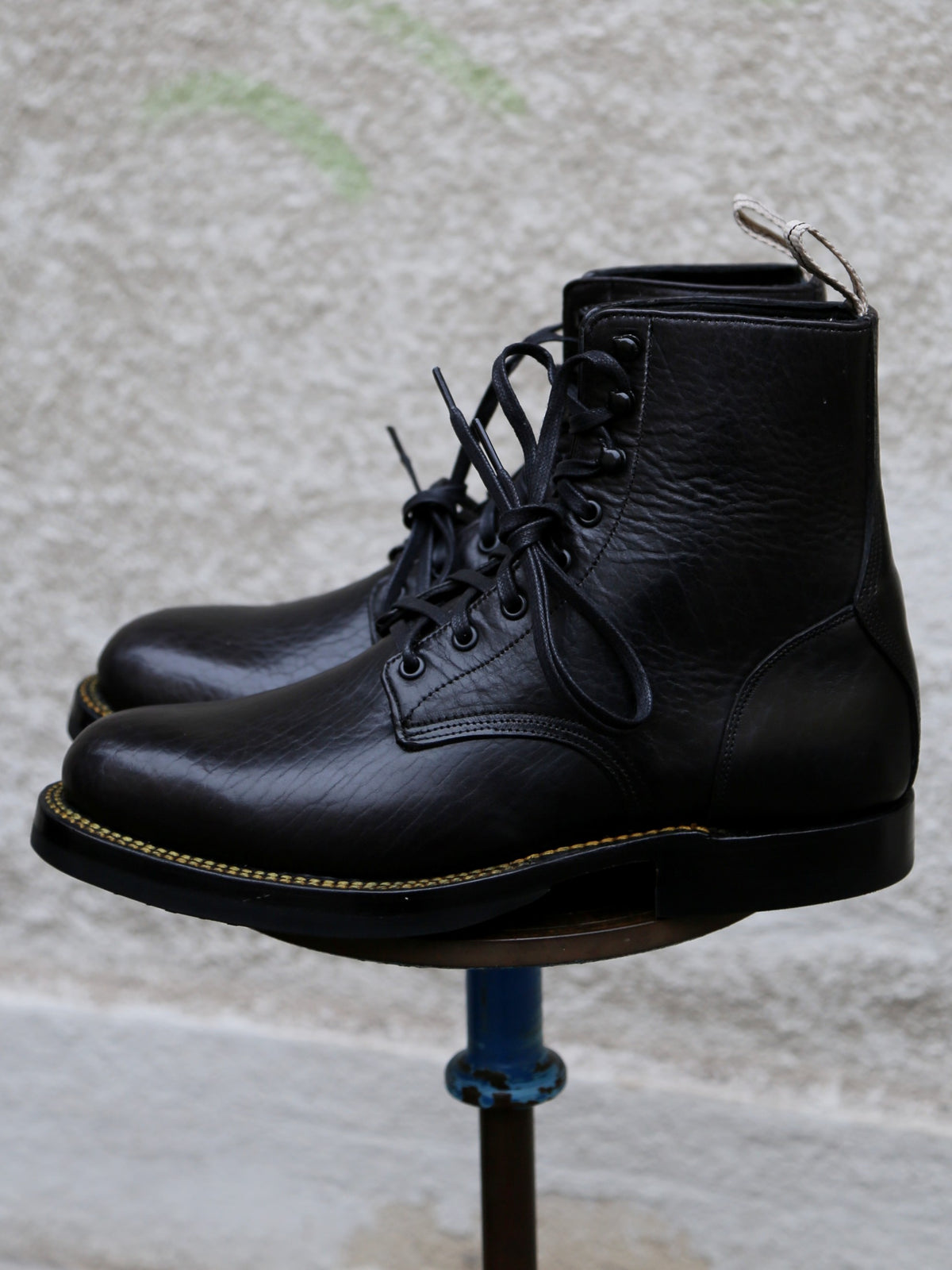 Unmarked Plain Toe DB Hunter – Antique Black Bison