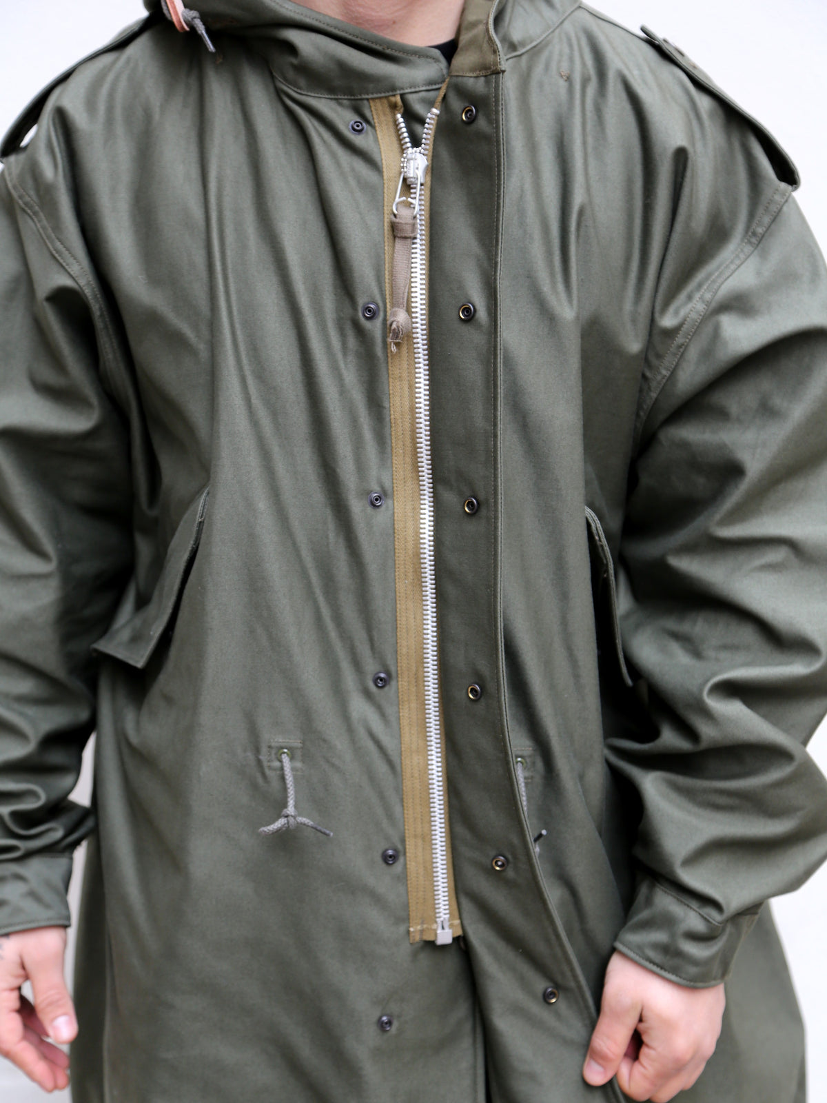 The Real McCoy's Parka Shell M-1951, Model 220 – Olive (MJ22003)