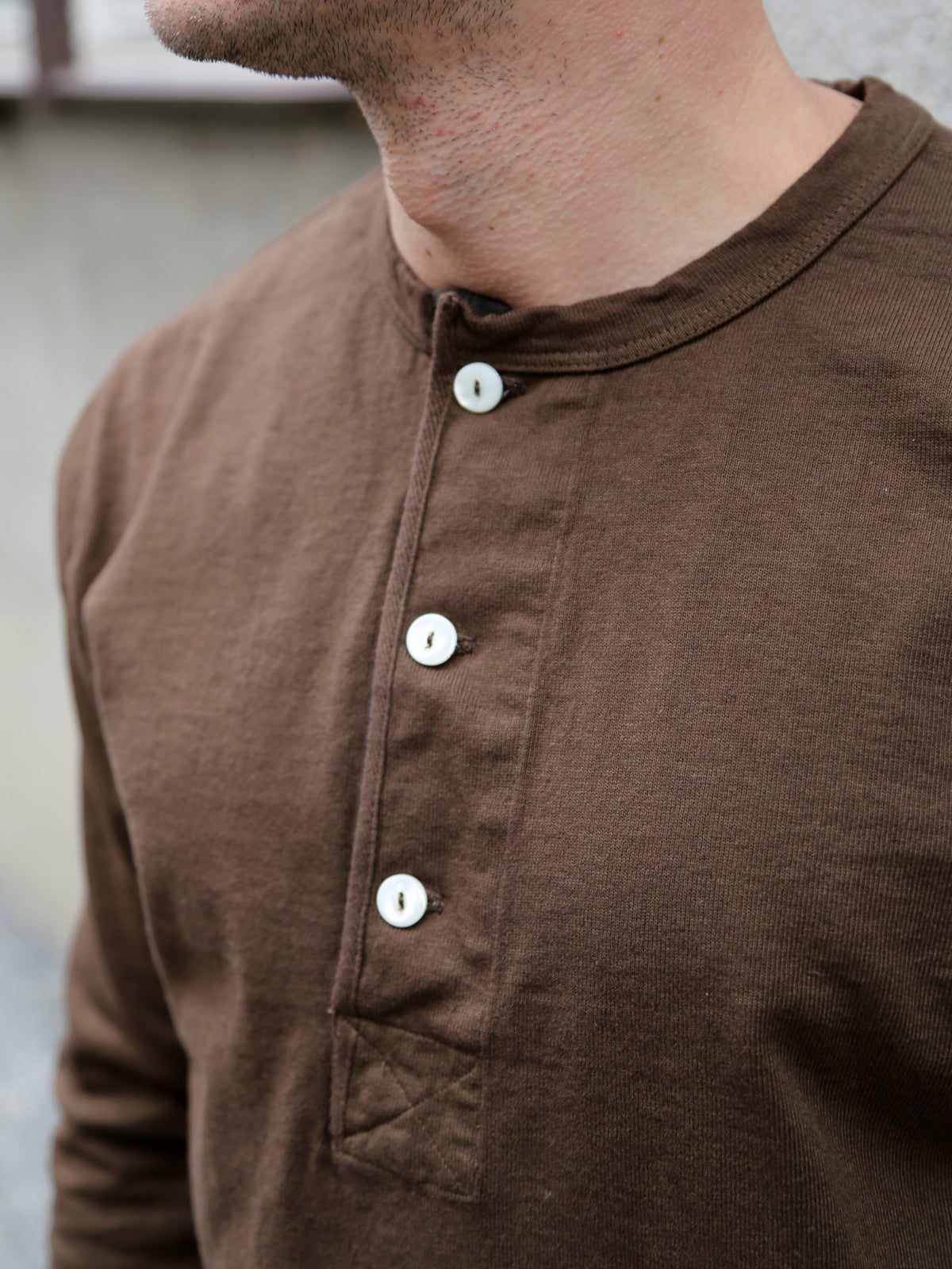 Freenote Cloth 13 Ounce Henley LS – Cedar (M0001501-CDR)