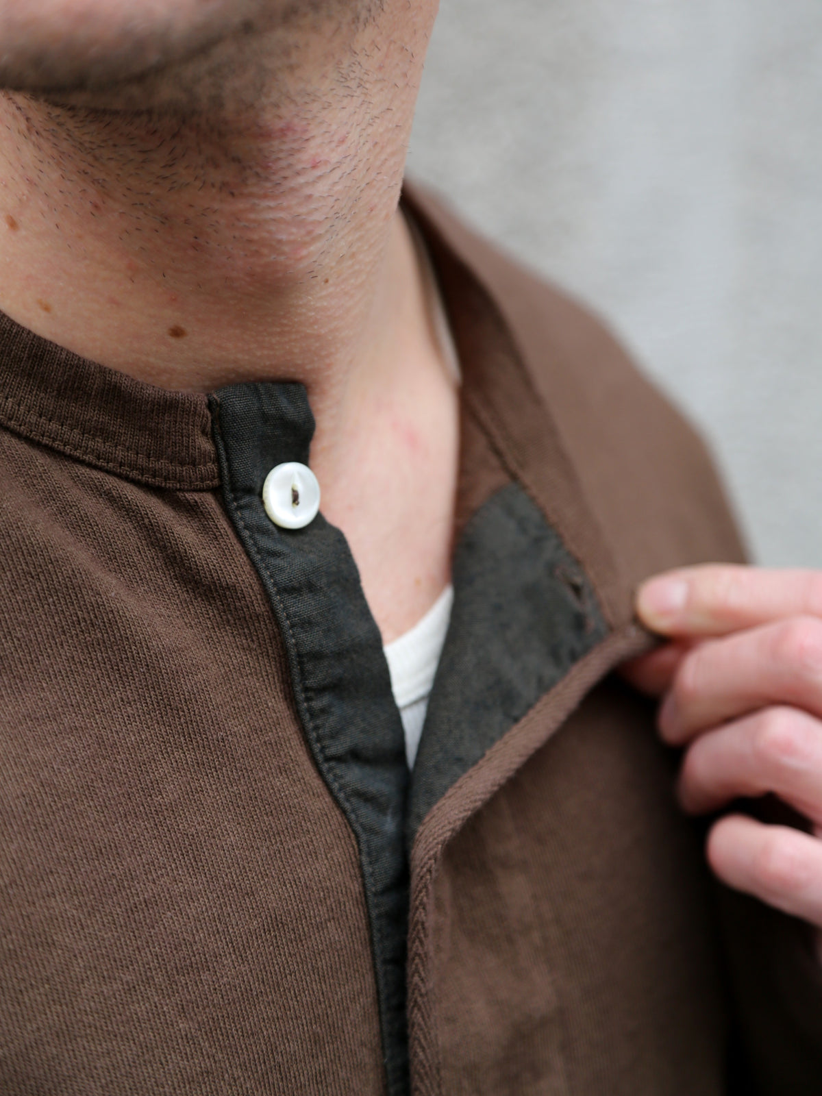 Freenote Cloth 13 Ounce Henley LS – Cedar (M0001501-CDR)