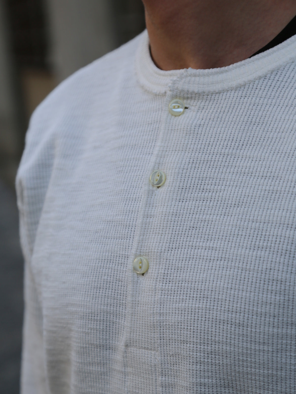 The Real McCoy's Western Cardigan Stitch Henley Shirt – White (MC22120)