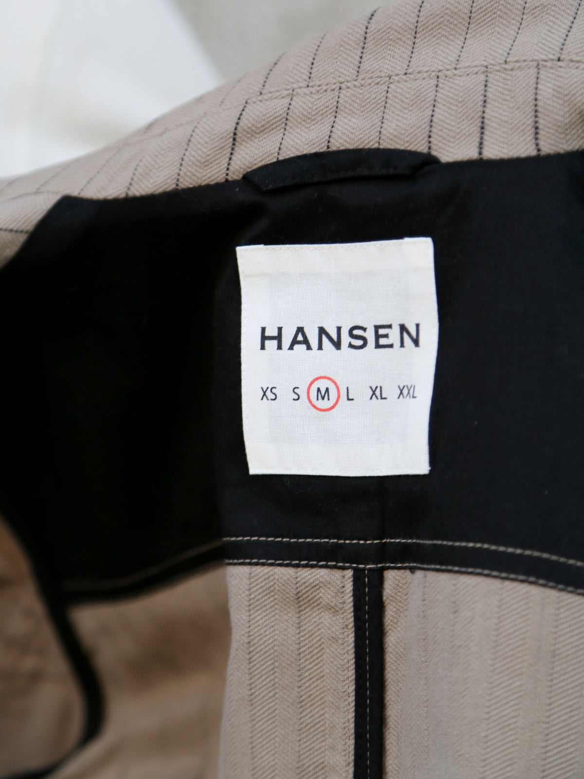 Hansen Garments JOSUF Workwear Blazer – Beige Herringbone Pin (31-57-5)