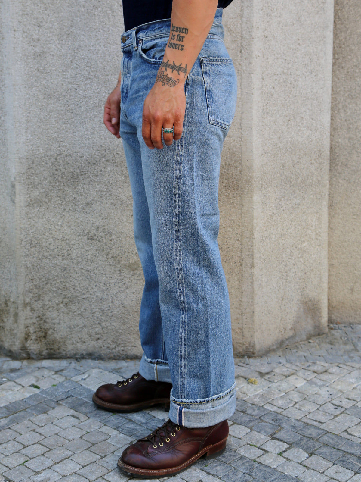 The Real McCOY's Lot. 001XX / Light Wash – Indigo (MP26010-141)