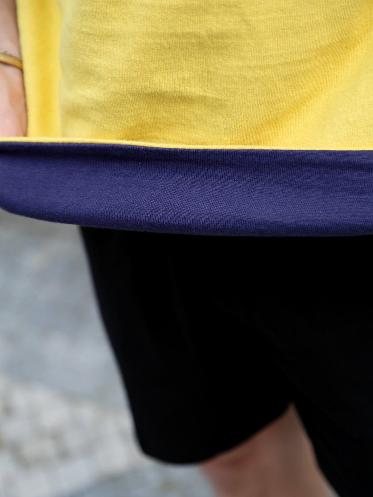 The Real McCOY's U.S.N. Reversible T-Shirt – Navy/Yellow (MC26005-314)
