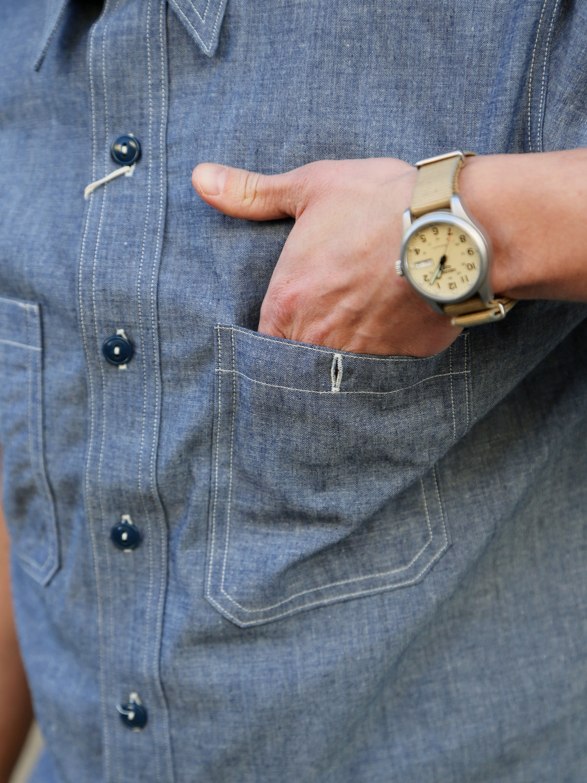 The Real McCOY's U.S. Navy Chambray Shirt SS (Modify) – Light Blue (MS25005)