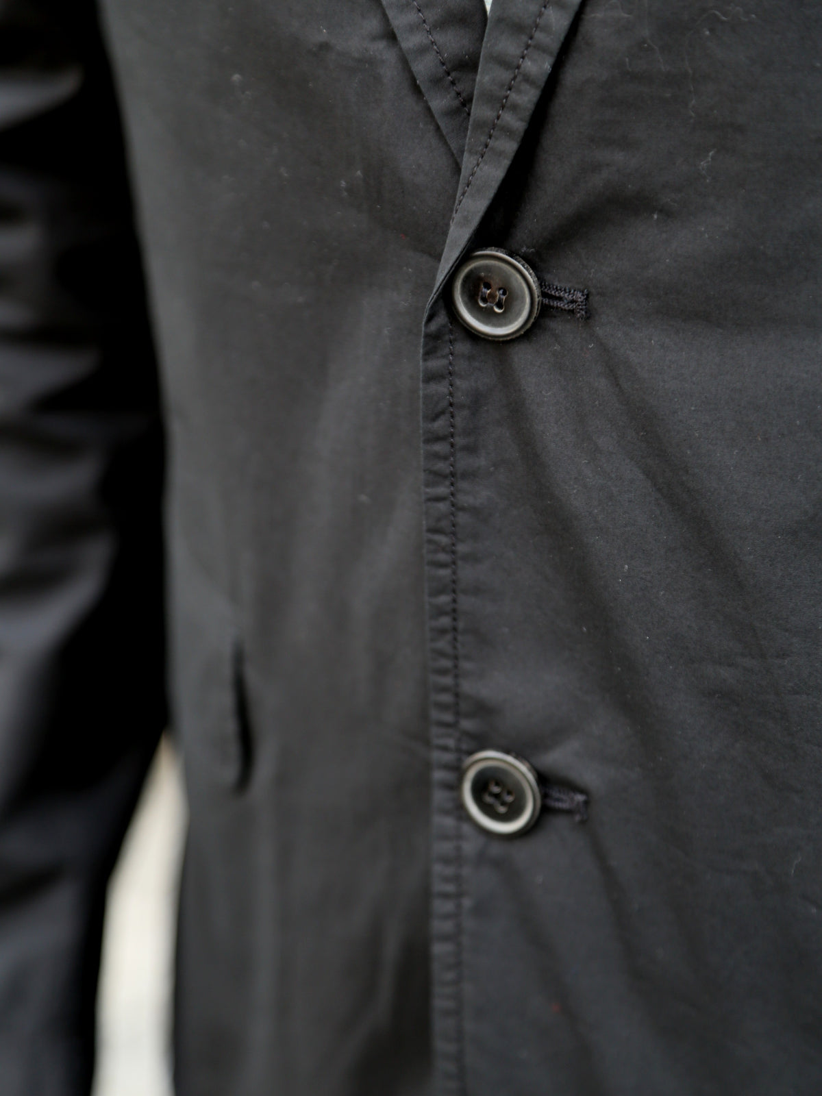 Hansen Garments CHARLIE Easy Two Button Blazer – Black Parachute (31-64-2)