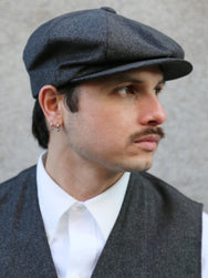 The Real McCoy's Double Diamond Printed Newsboy Cap – Salt&Pepper (MA24105)