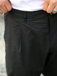 Hansen Garments SUNE Pleated Classic Trousers – Black Parachute (31-64-2)