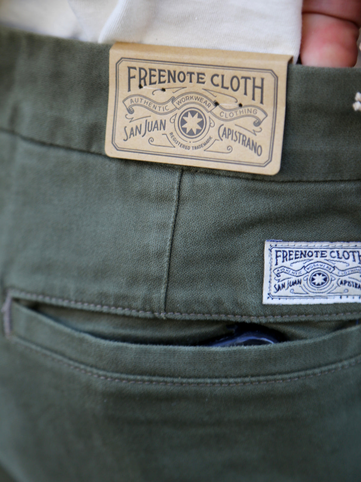 Freenote Cloth Workers Chino Slim Straight – Olive (M0007106-OLV)