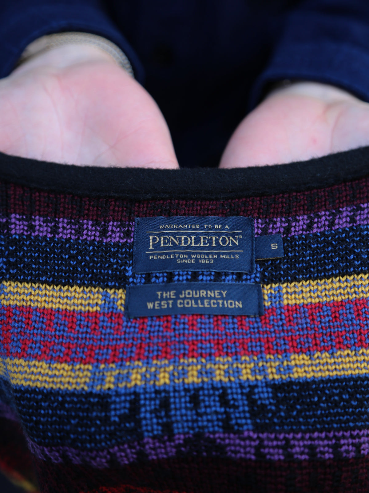 Pendleton Jacquard Vest – Black (PNM2601-0201)