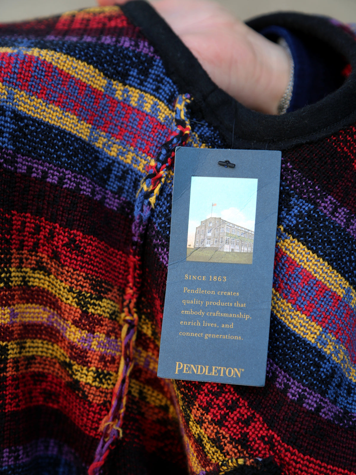 Pendleton Jacquard Vest – Black (PNM2601-0201)