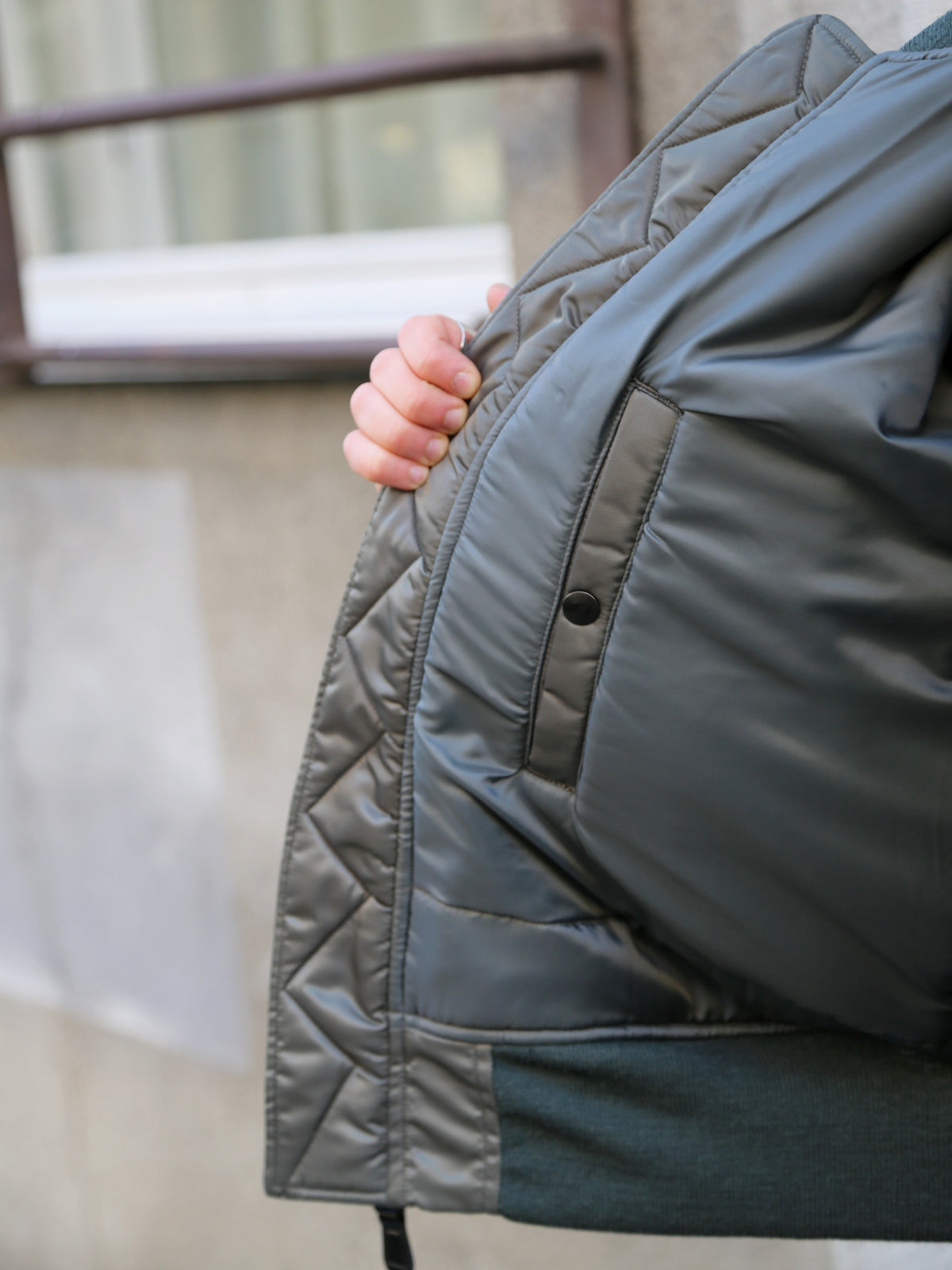 The Real McCOY's Type MA-1 Real McCoy MFG. Co. – Sage Green (MJ25112-154)