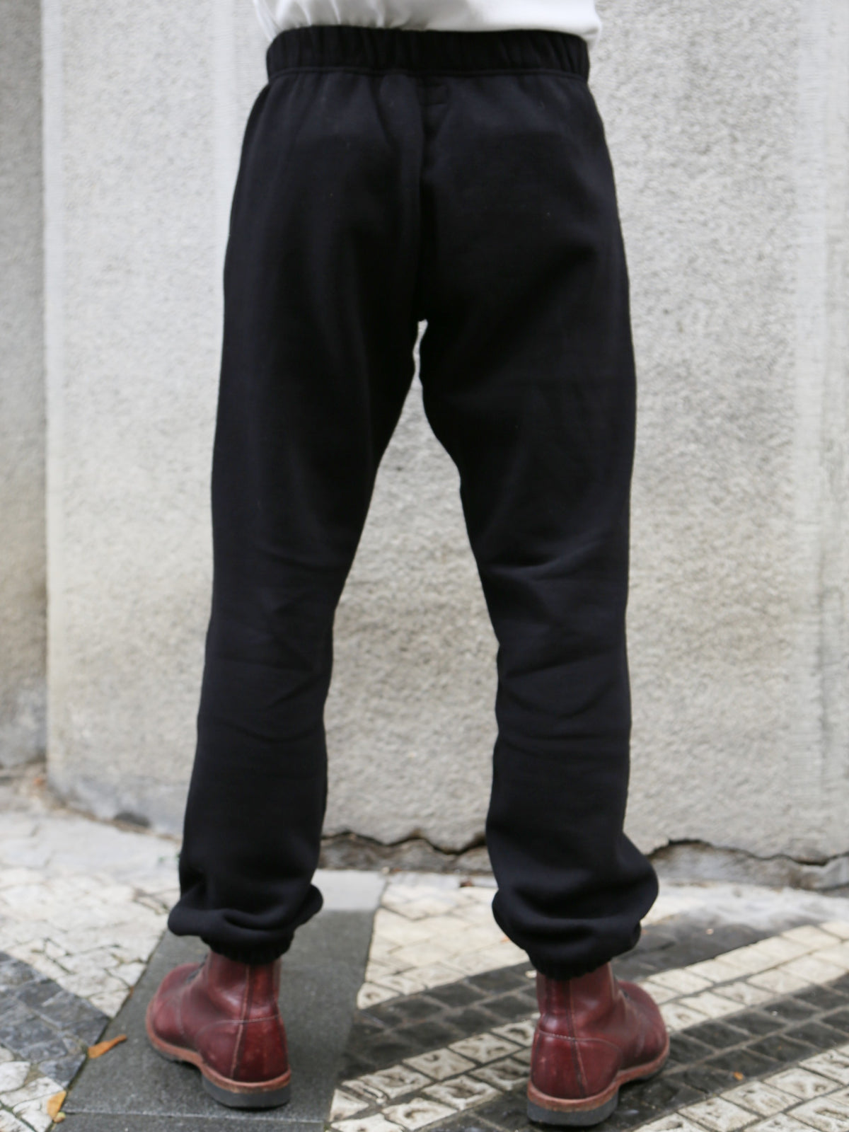The Real McCOY's 10 oz. Loopwheel Sweat Pants – Black (MC24116)