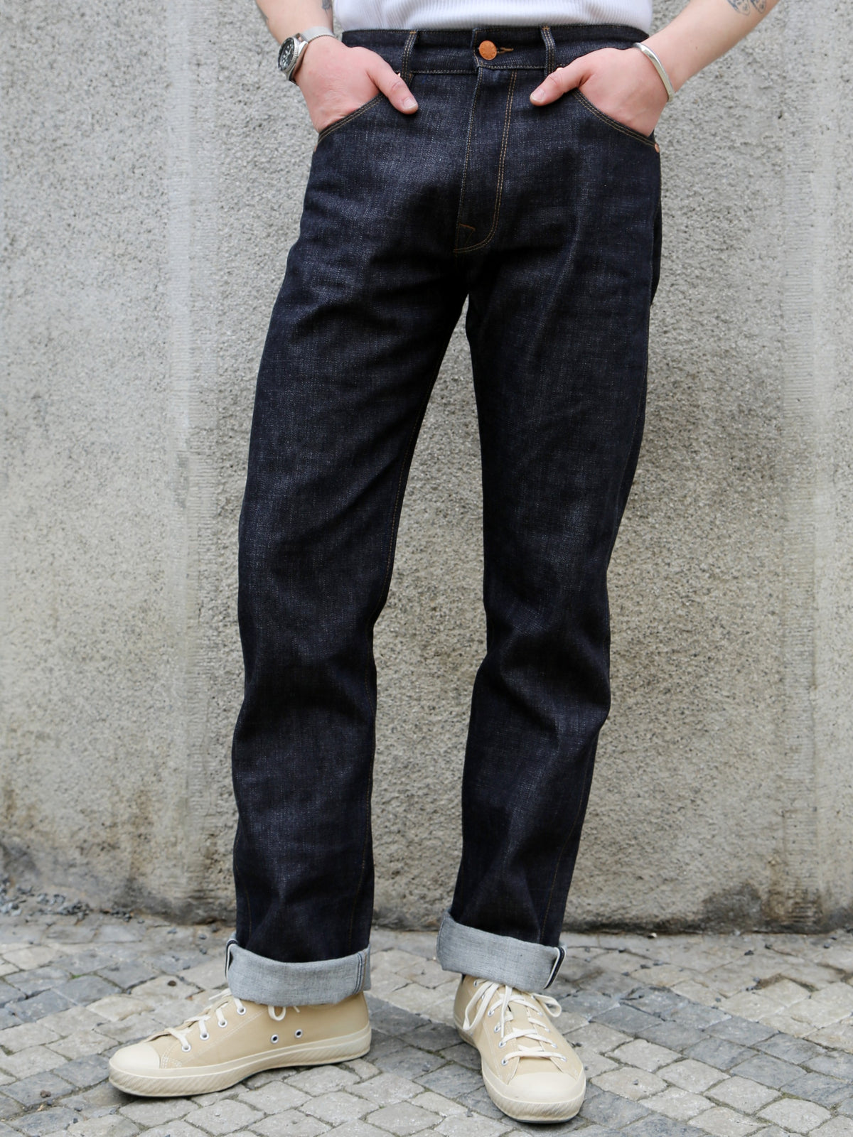 Freenote Cloth Wilkes Western Cut 14oz Broken Twill – Indigo (M0008014-BKN)